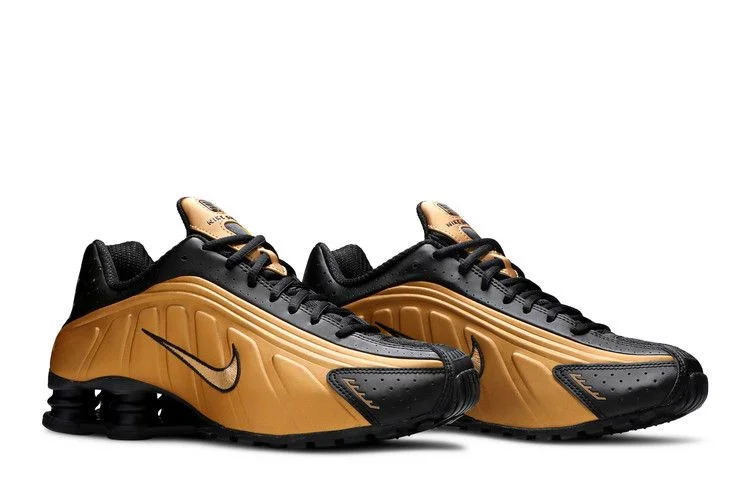 Krossovki-Nike-Shox-R4-Metallic-Gold-7