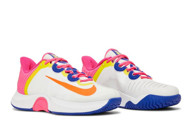 naomi-osaka-x-wmns-nikecourt-air-zoom-gp-turbo-white-hyper-pink-dx8853-101_07
