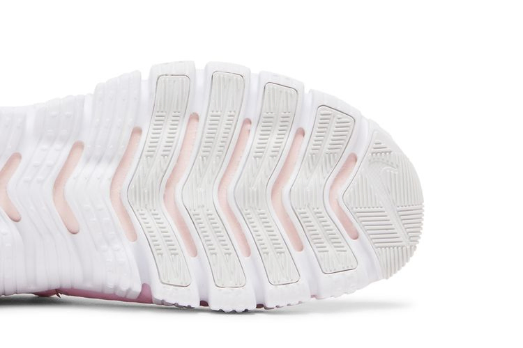 Кроссовки Nike Wmns Free Metcon 5 Premium 'Pink Foam Adobe'