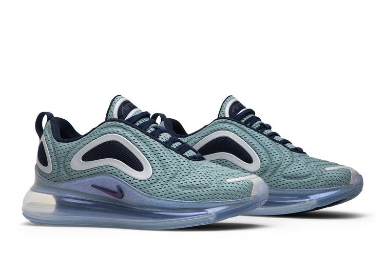 wmns-air-max-720-northern-lights-day-ar9293-001_07