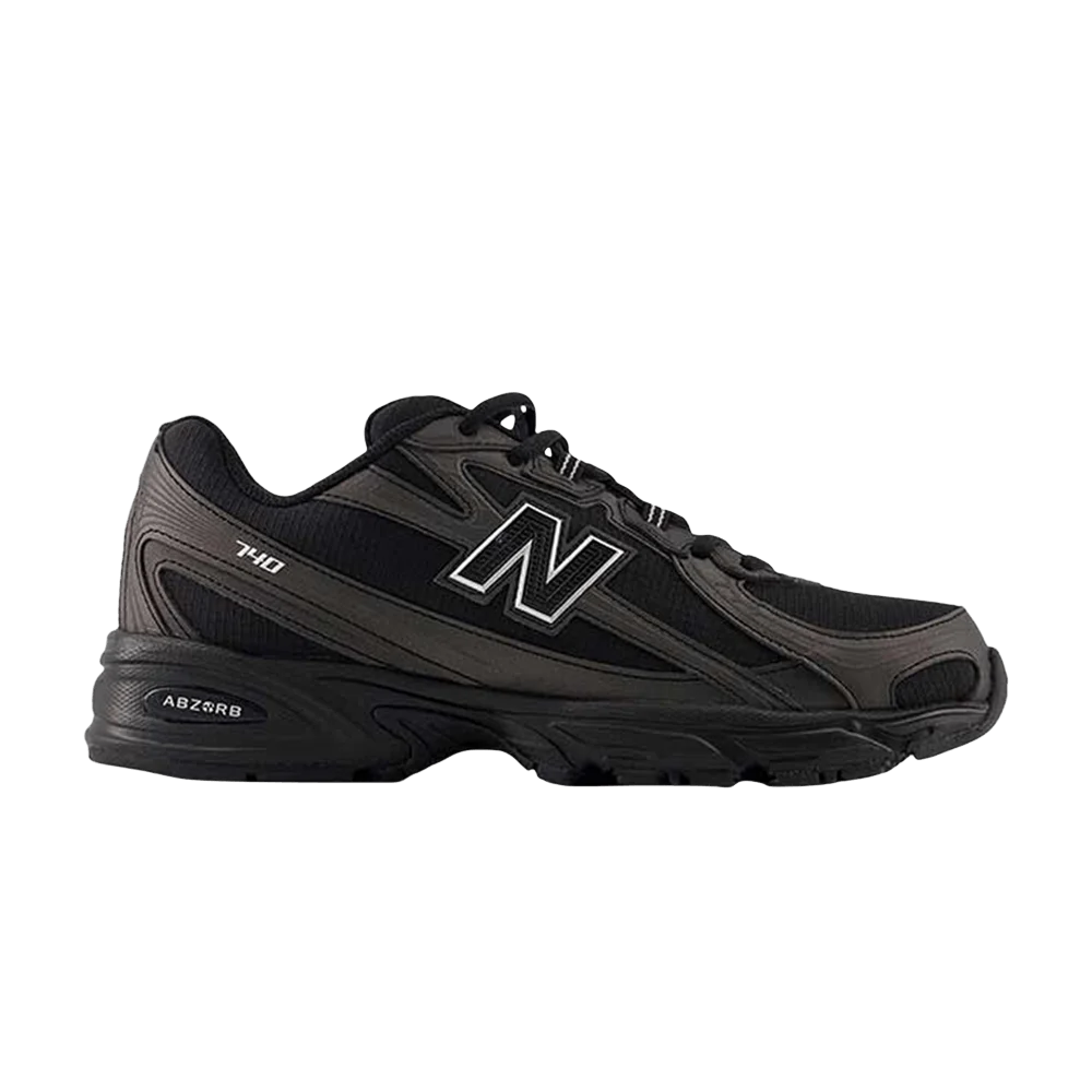 Krossovki-New-Balance-740-Black