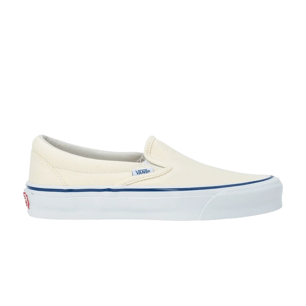 Krossovki-Vans-OG-Classic-Slip-On-LX-Classic-White-1