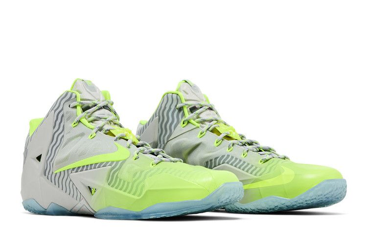 lebron-11-collection-683252-074_07