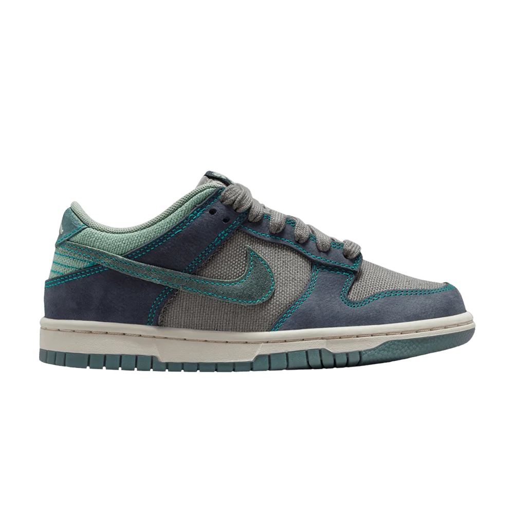 Krossovki-Nike-Dunk-Low-LV8-GS-Pencil-Point-Mineral-Slate-Obsidian