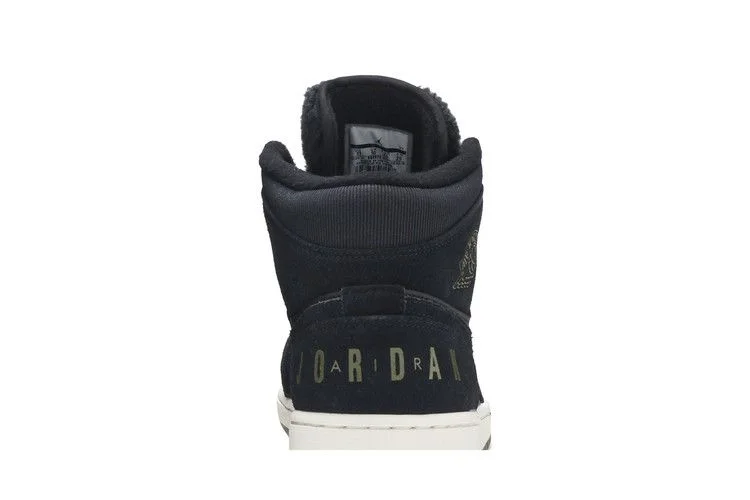 Кроссовки Air Jordan 1 Retro Mid 'Black'