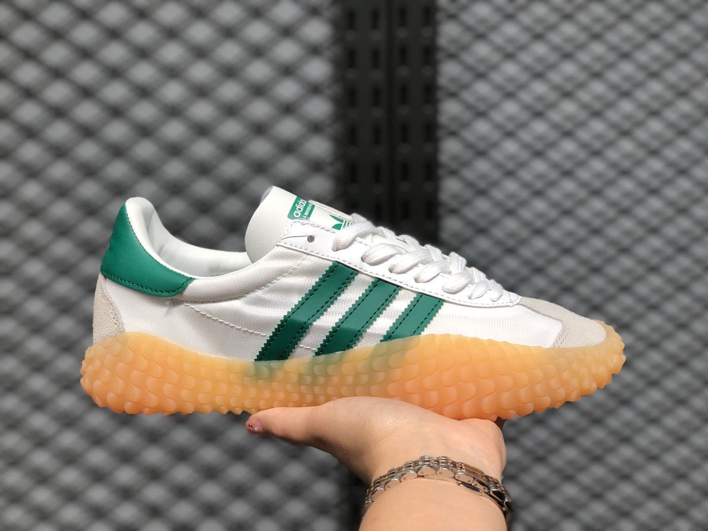 Кроссовки adidas Kamanda Country Collegiate Green