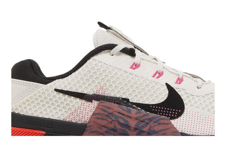 wmns-metcon-7-phantom-anthracite-dj8656-018_01
