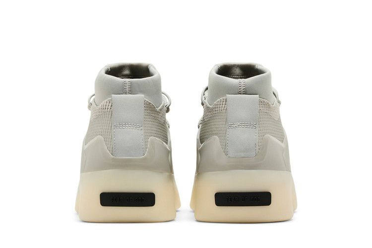 Кроссовки Fear of God Athletics x adidas I BASKETBALL 'Sesame Carbon'