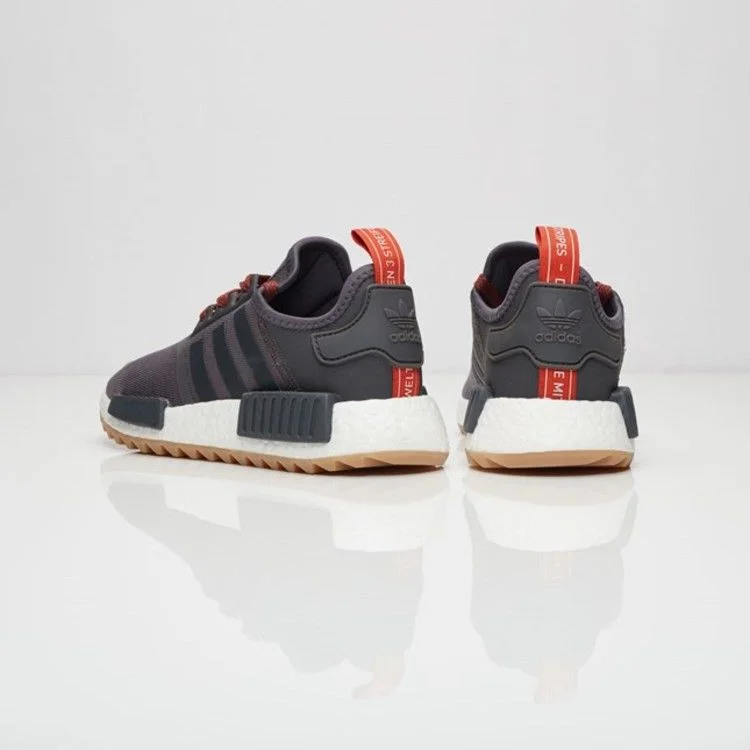 Кроссовки Adidas Wmns NMD_R1 Trail 'Utility Black'