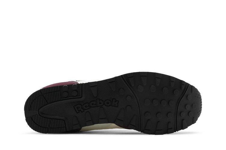 Кроссовки Victoria Beckham x Reebok Rapide 'Classic White Maroon'