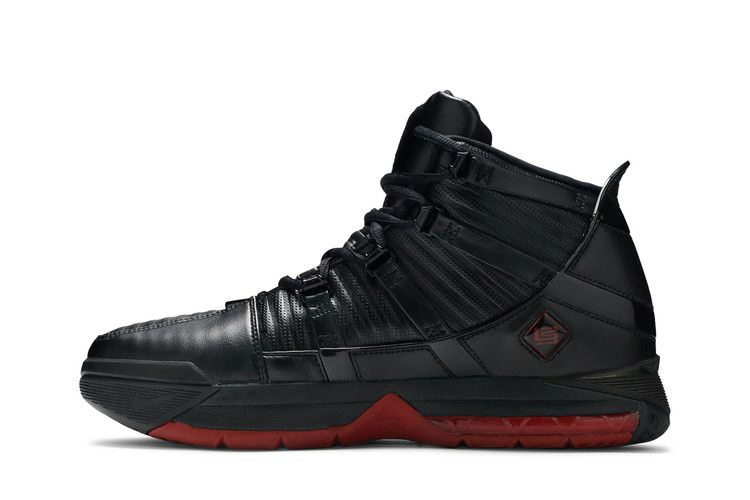 zoom-lebron-3-312147-004_02