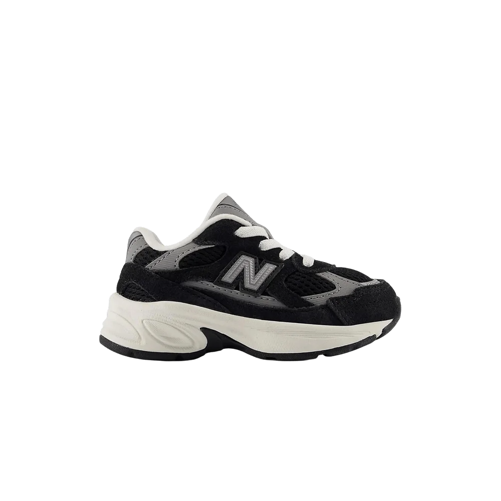 Krossovki-New-Balance-2010-Bungee-TD-Black-Shadow-Grey