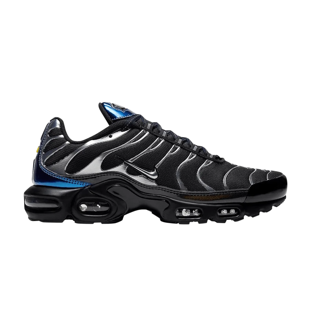 Krossovki-Nike-Air-Max-Plus-Black-Metallic