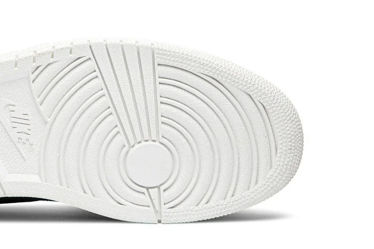 Кроссовки Air Jordan 1 Retro High OG 'Pinnacle'