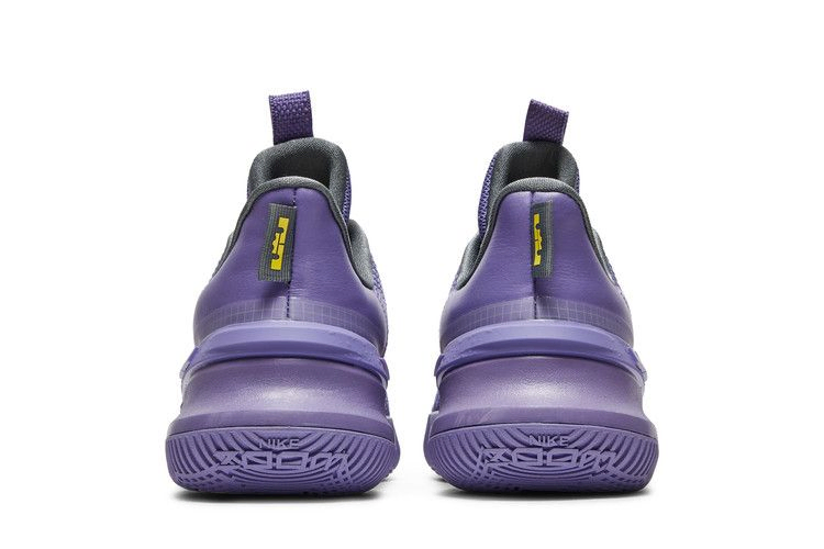 Кроссовки Nike LeBron Ambassador 13 'Lakers'