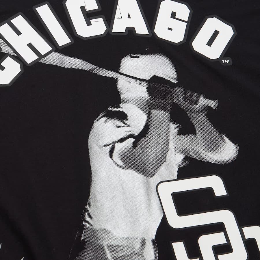 Футболка Mitchell & Ness Black Chicago White Sox Cooperstown Collection Logo Blast T-Shirt