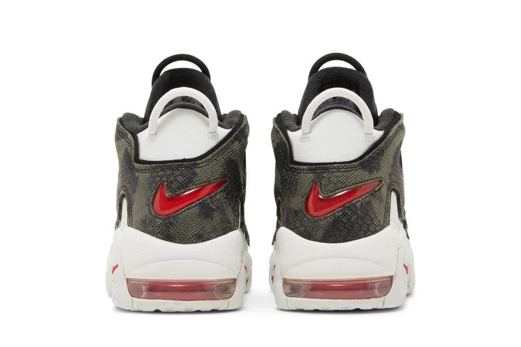 Кроссовки Nike Air More Uptempo 'Tunnel Walk'