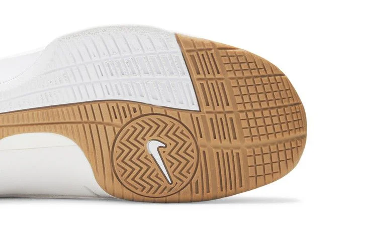 Krossovki-Nike-Hyperdunk-Lux-White-4