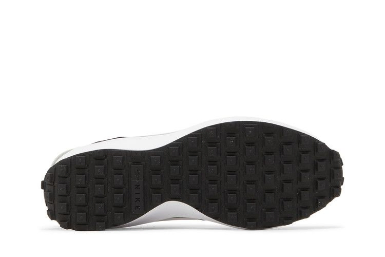 Кроссовки Nike Wmns Waffle Debut 'Black White'