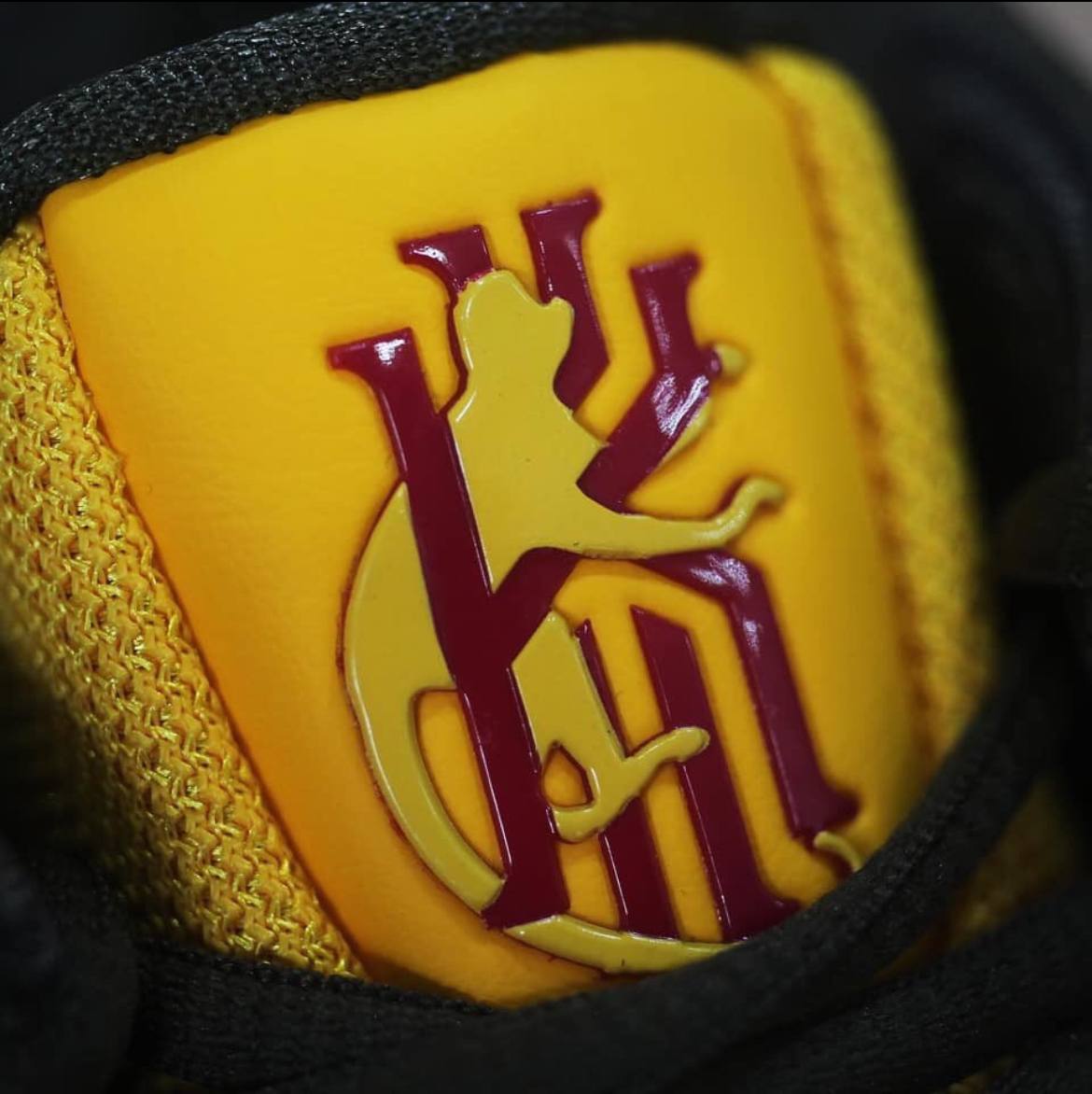 Nike-Kyrie-Hybrid-S2-EP-What-The-Camo-3