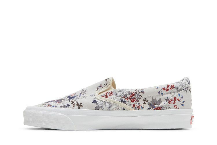 kith-x-vault-og-classic-slip-on-lx-floral-vn0a45jk6bz_02