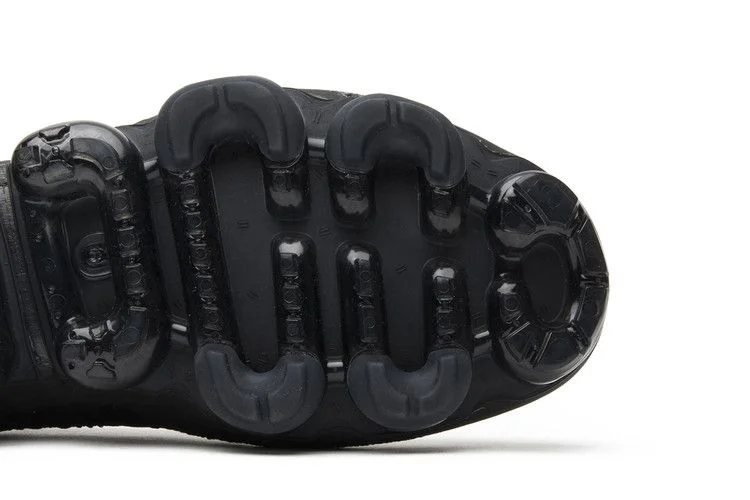 Кроссовки Nike Air VaporMax 'Triple Black'
