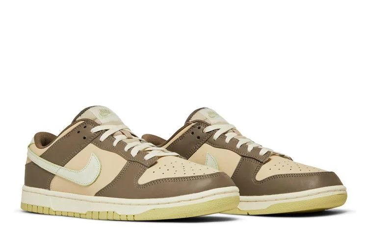 Krossovki-Nike-Dunk-Low-Velcro-Tongue-Milk-Tea-7