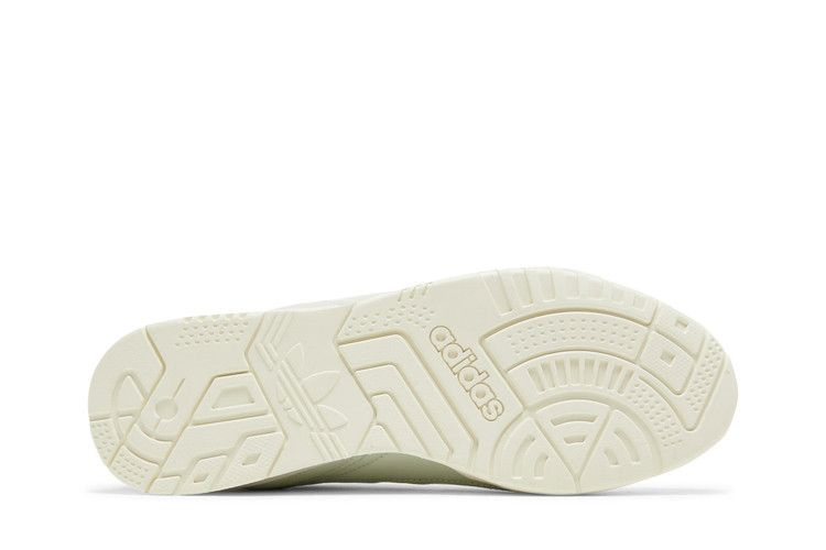 ar-trainer-linen-green-d98156_03