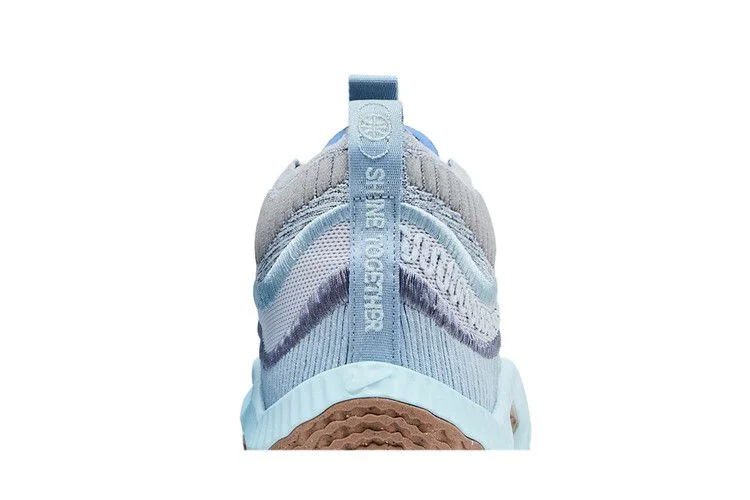 Кроссовки Nike Wmns Cosmic Unity 3 'Shine Together'