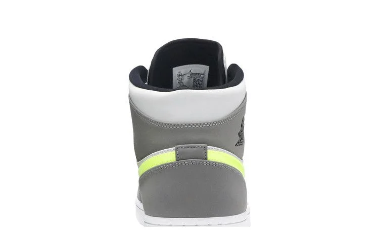Krossovki-Air-Jordan-1-Mid-Gunsmoke-Volt-6