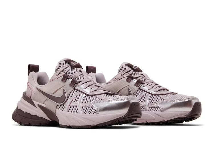 Krossovki-Nike-Wmns-V2K-Run-Particle-Rose-Tattoo-7