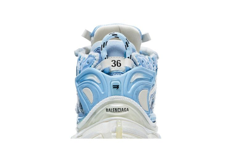 Кроссовки Balenciaga Wmns Runner Sneaker 'Light Blue'