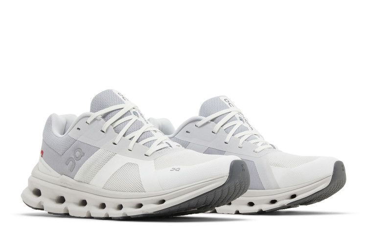 wmns-cloudrunner-wide-white-frost-56-99008_07