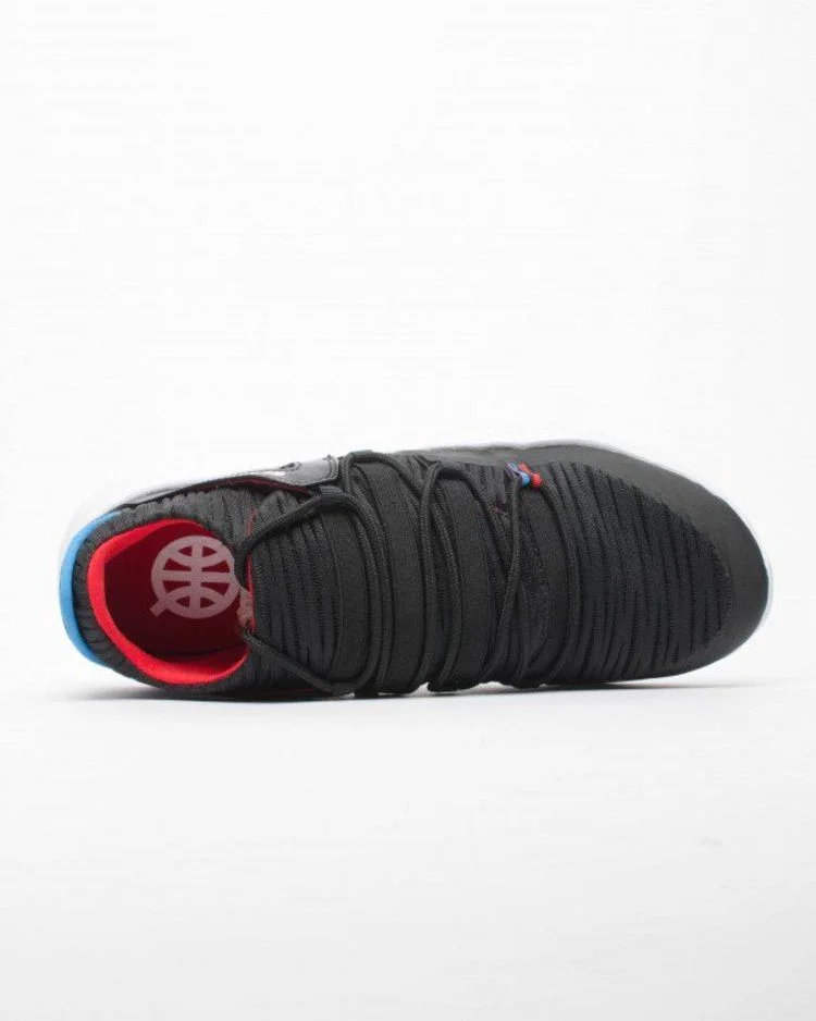 Krossovki-Air-Jordan-Formula-23-Low-Quai-54-1