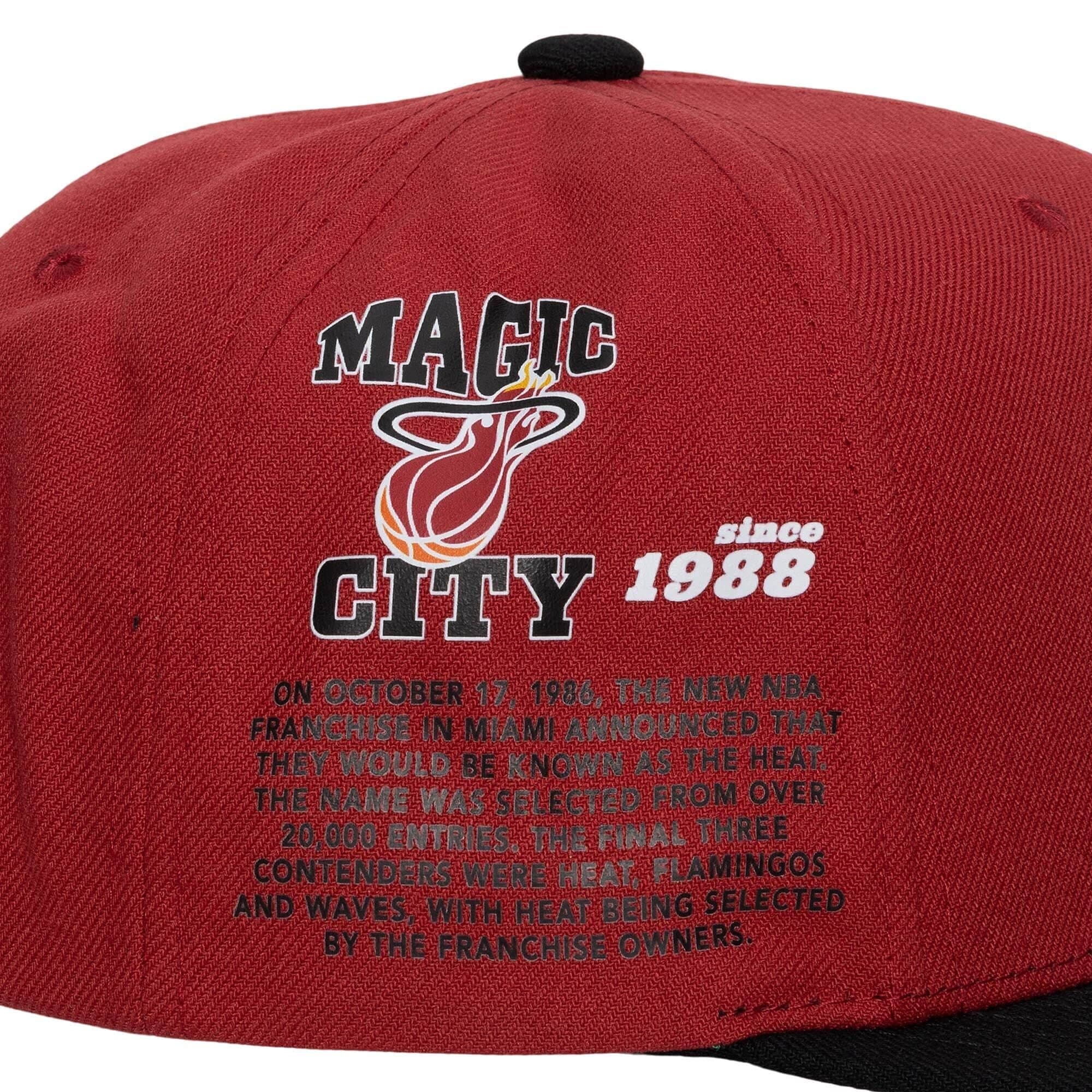 Бейсболка Mitchell & Ness Team Origins Snapback HWC Miami Heat Hat