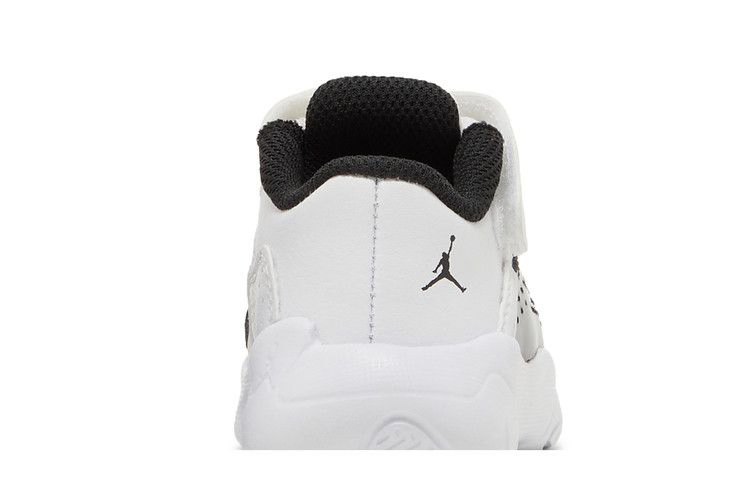 air-jordan-11-cmft-low-td-white-black-cz0906-102_06