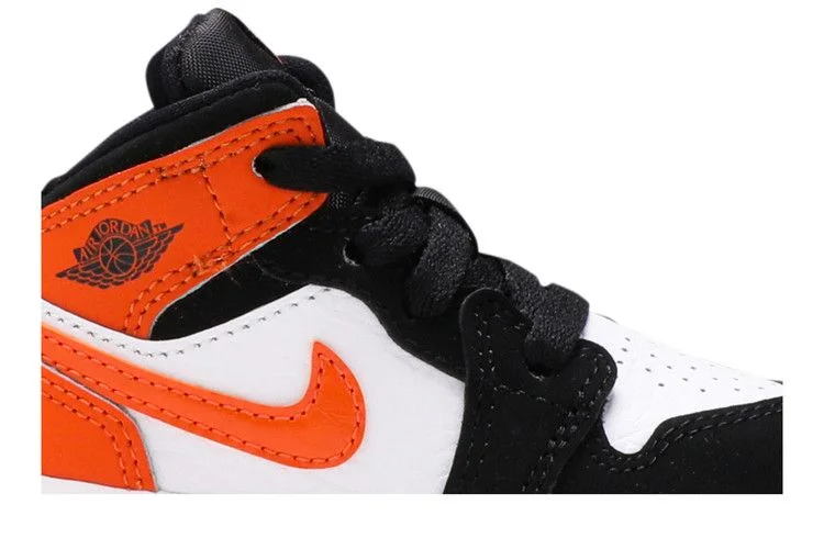 Krossovki-Air-Jordan-1-Mid-TD-Shattered-Backboard-1