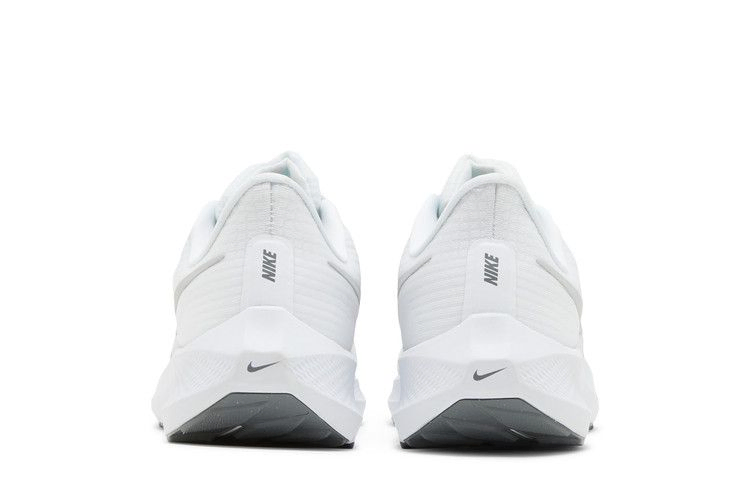 Кроссовки Nike Air Zoom Pegasus 39 'White Grey Fog'