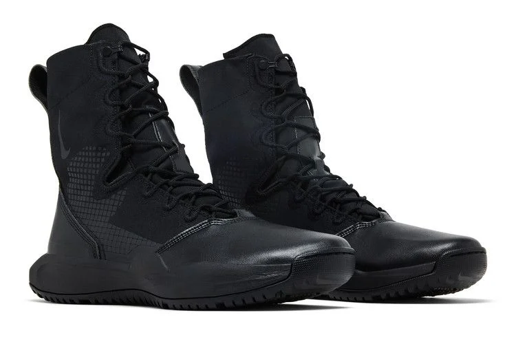 Krossovki-Nike-SFB-B2-Triple-Black-7