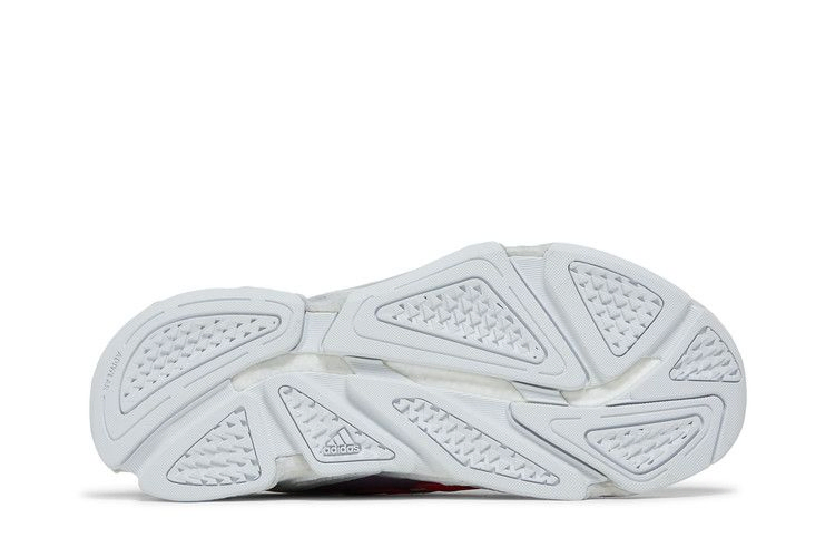 karlie-kloss-x-wmns-x9000-multi-gy0846_03