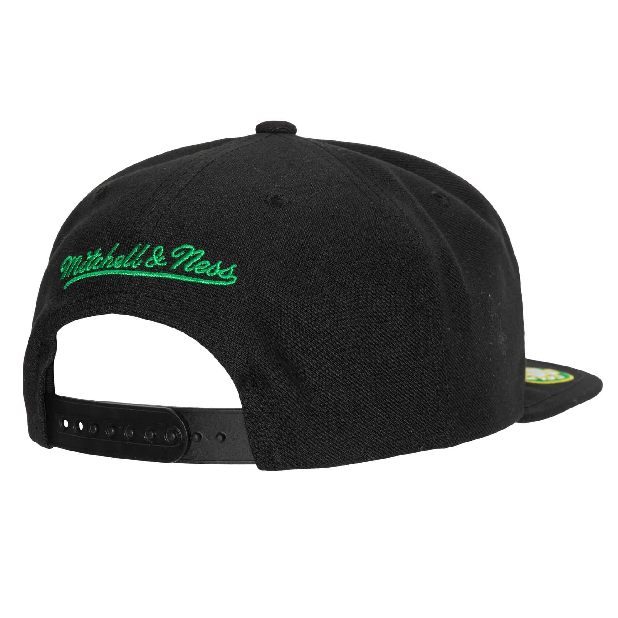Mitchell-Ness-Front-Loaded-Snapback-HWC-Boston-Celtics-Hat-1