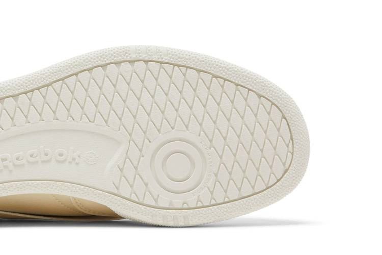 Кроссовки Reebok Milk Makeup x Club C 85 Vegan 'Equipment Room'