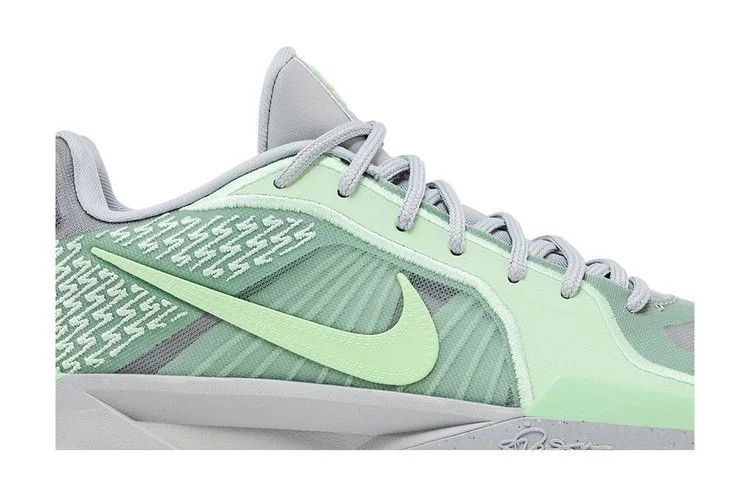 Krossovki-Nike-Wmns-Sabrina-2-Fresh-Mint-1