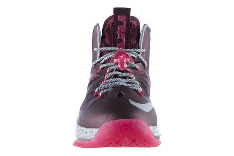Кроссовки Nike LeBron 10+ Sport Pack 'Crown Jewel'