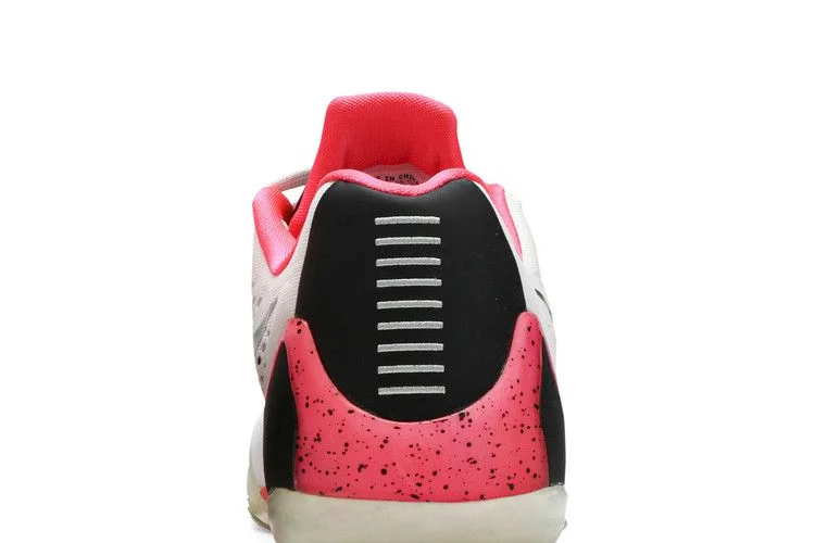 Krossovki-Nike-Kobe-9-EM-Moonwalker-iD-6