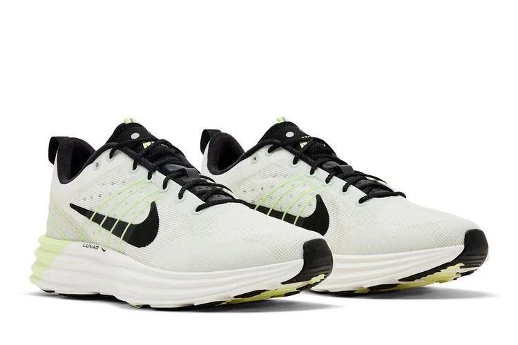 Krossovki-Nike-Lunar-Roam-White-Barely-Volt-7