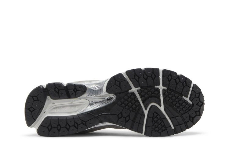 Кроссовки New Balance 2002 'Grey'