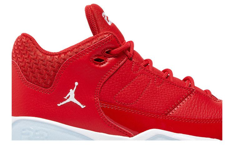 Кроссовки Air Jordan Max Aura 3 GS 'University Red'