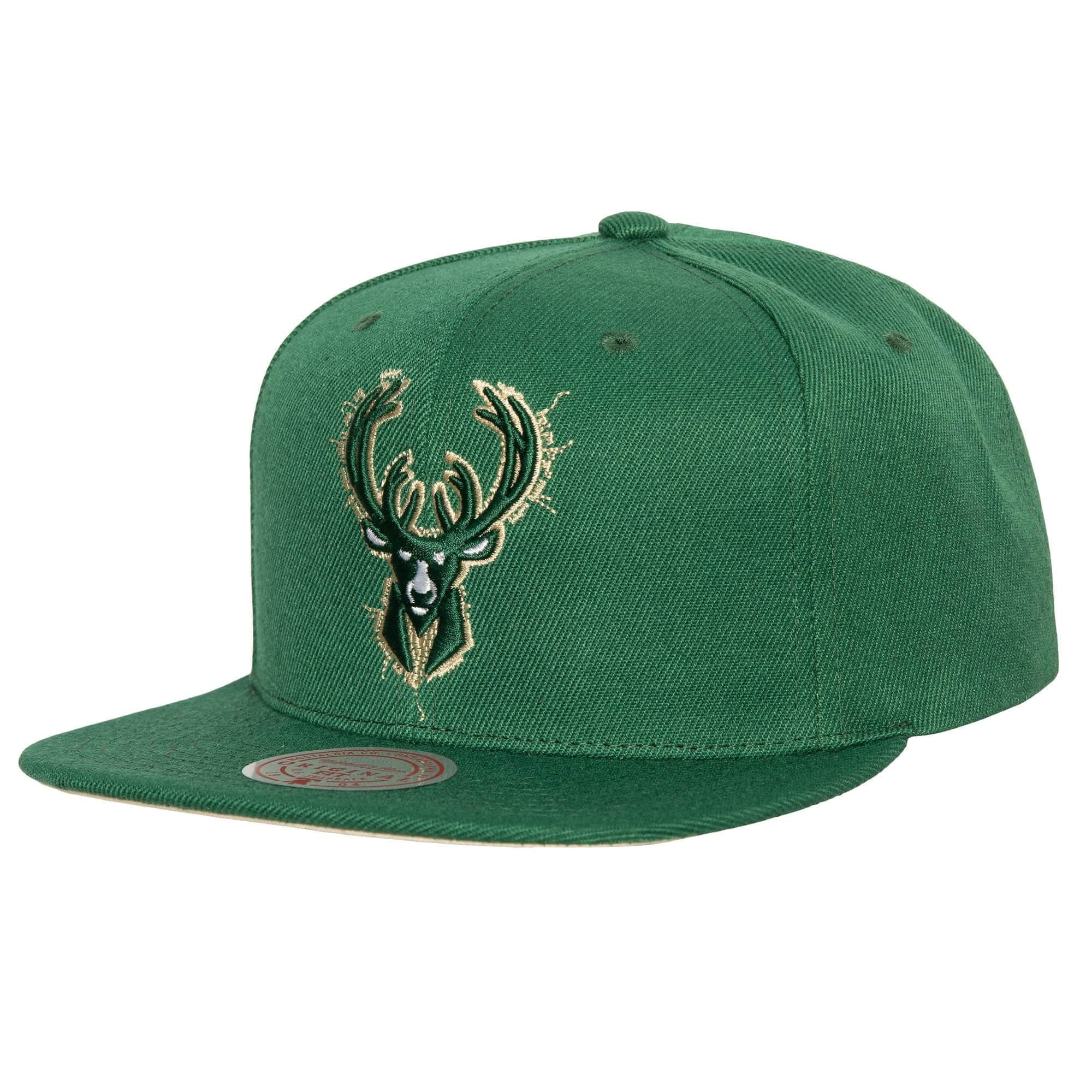 Бейсболка Mitchell & Ness Embroidery Glitch Snapback Milwaukee Bucks Hat
