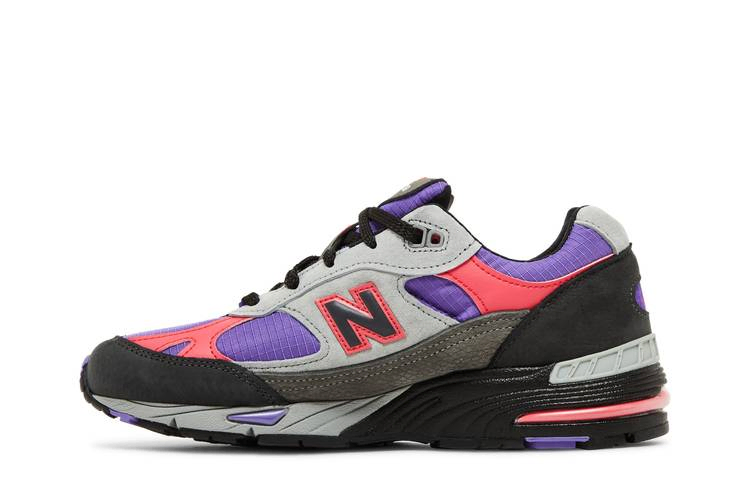palace-x-wmns-991-made-in-england-black-ultra-violet-w991ple_02